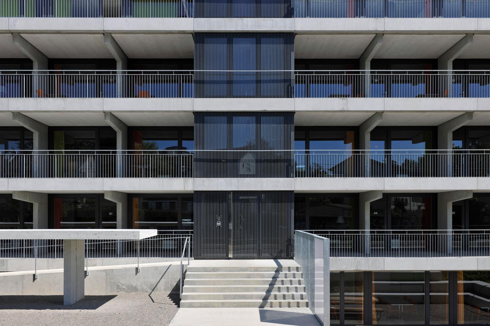 Neubau Wohnhaus für Studierende «Studentenresidenz Stöckacker», 2012–2014.; Fotografie Franz Schwendimann